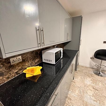 Canary Wharf Single Double And En-Suite Rooms Londra Exterior foto